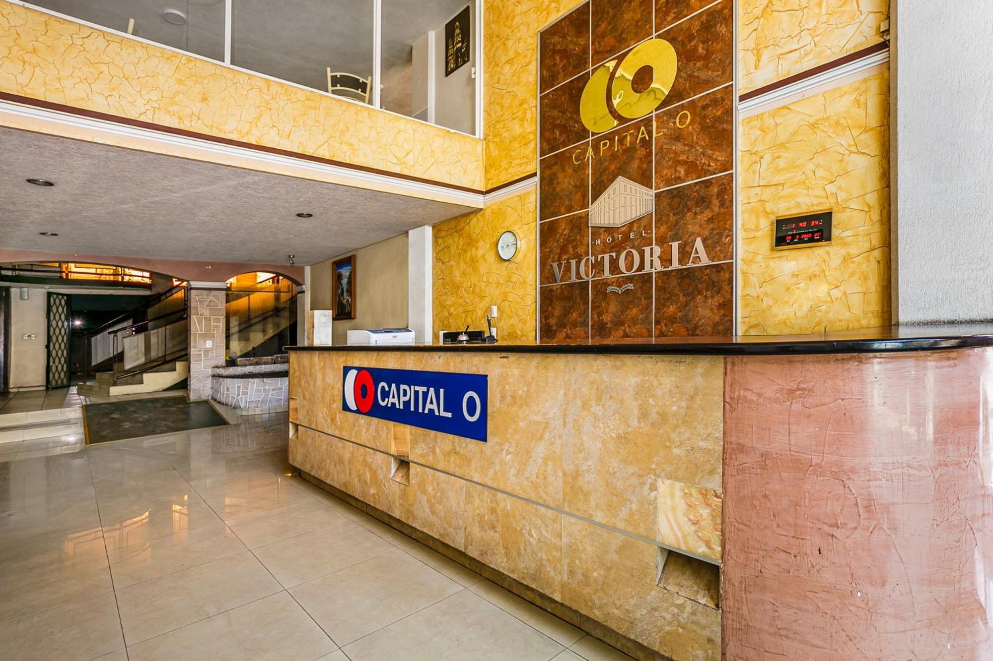 Capital O Hotel Victoria Морелия Экстерьер фото